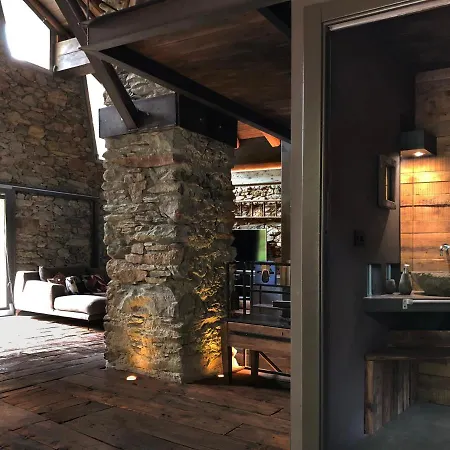 Chambres D'amis • L'antico Fienile * Brissogne